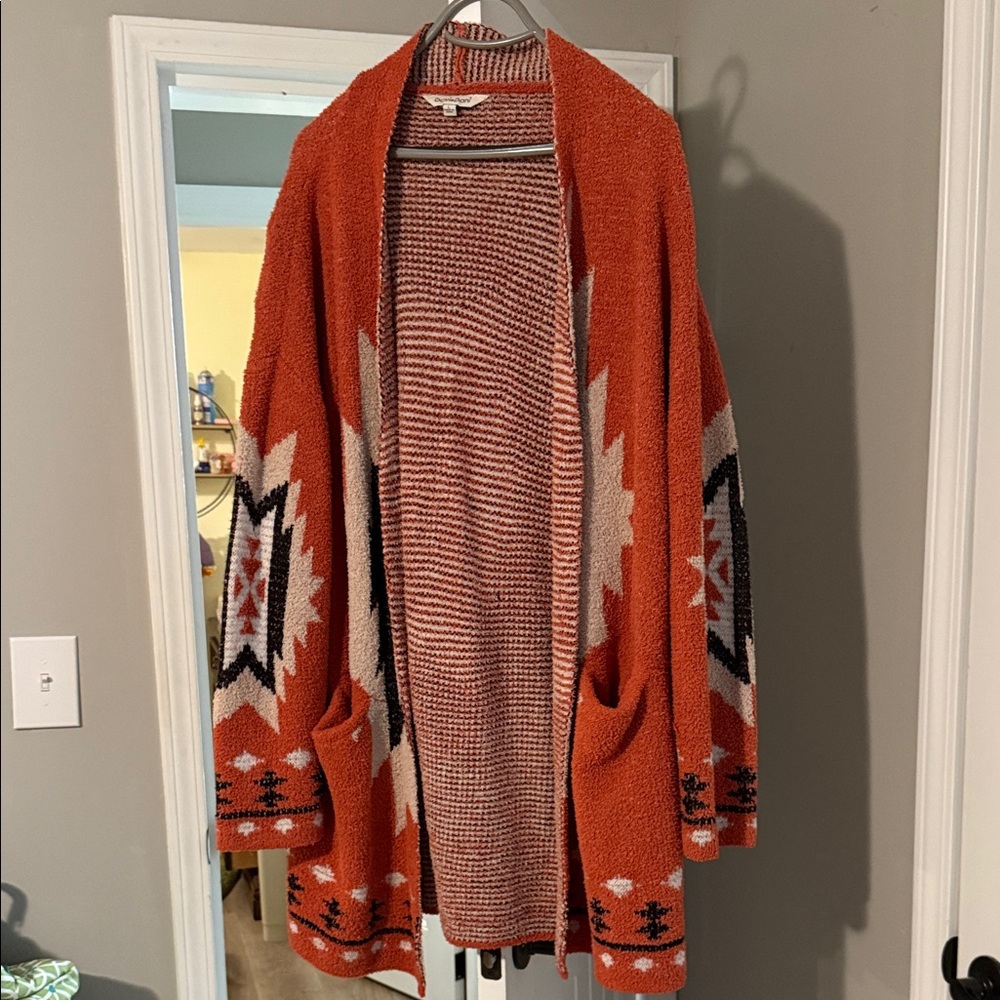 DAVI & DANI Orange Patterned Cardigan